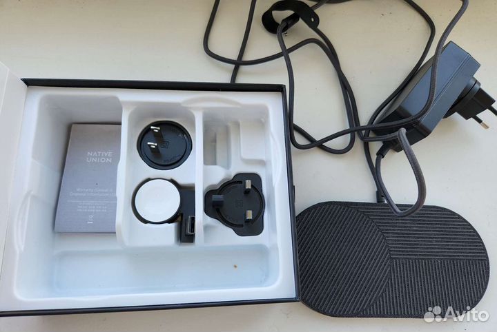 Беспроводное зарядное устройство Native Union