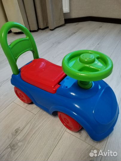 Детская машинка каталка