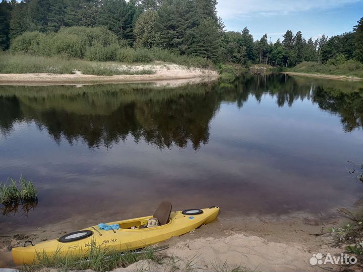 Каяк пластиковый
