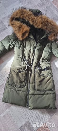 Пуховик женский 42 44