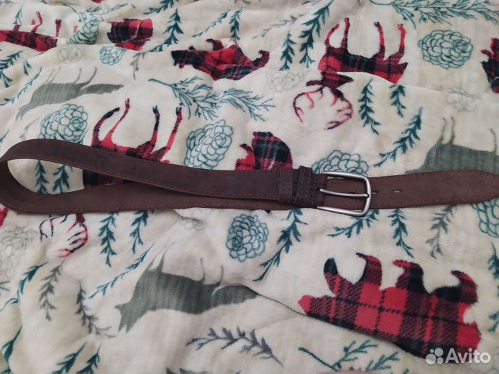 Мужской кожаный ремень коричневый