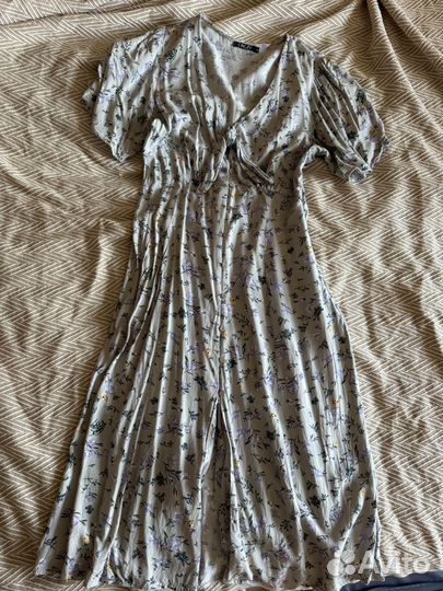 Платье хлопковое в цветок миди голубое