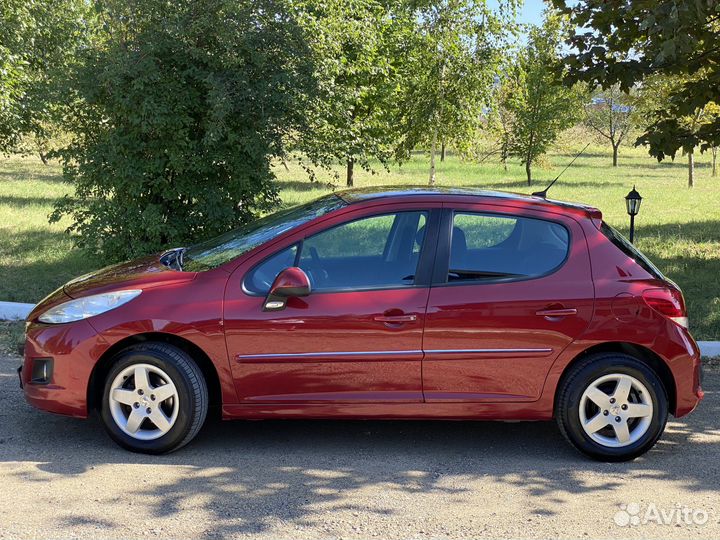 Peugeot 207 1.4 AMT, 2010, 147 828 км