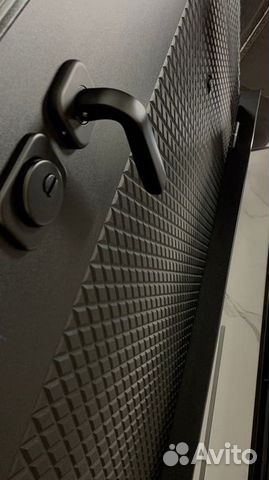 Дверь входная для квартиры