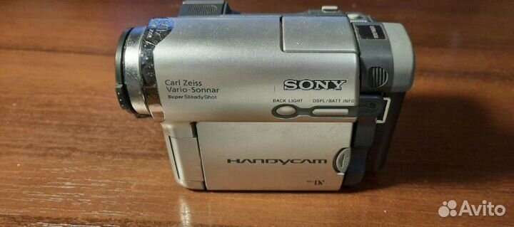 Видеокамера sony HC15E