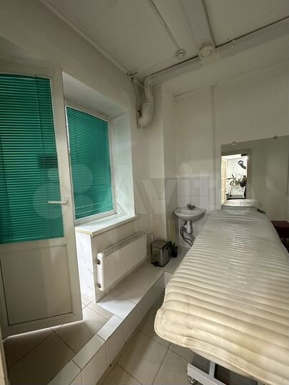 Аренда салон красоты, 64 м²