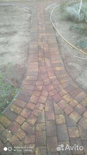 Укладка тротуарной плитки