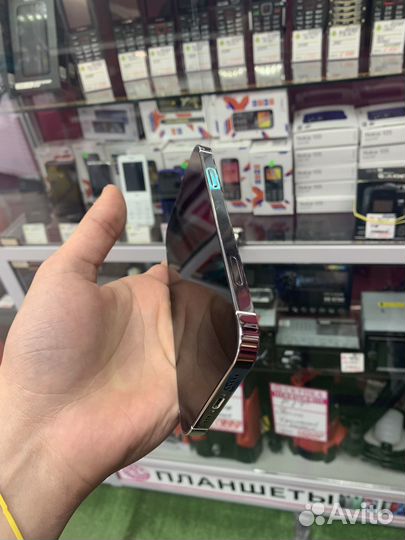 iPhone Xr, 128 ГБ