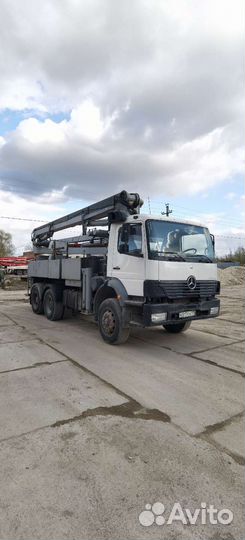 Автобетононасос Schwing KVM 32, 2005