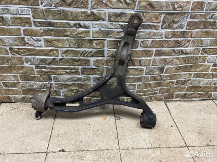 Рычаг подвески нижний передний левый Jeep Grand