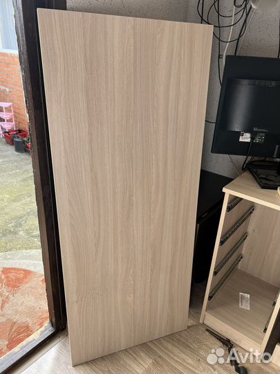 Стол с ящиками