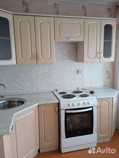 Кухонный гарнитур угловой бу