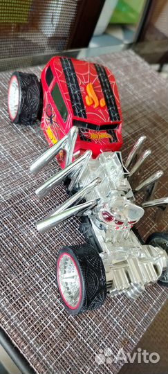 Hot wheels машинки