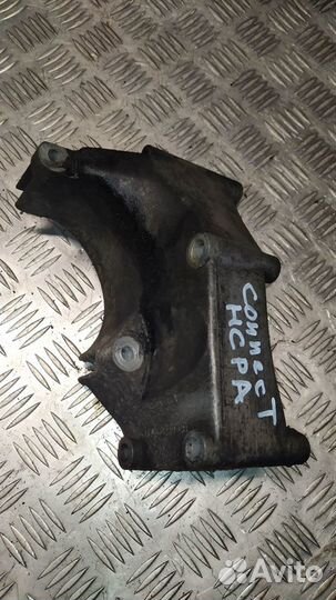 Кронштейн генератора Ford Connect 1.8