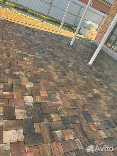 Укладка тротуарной плитки