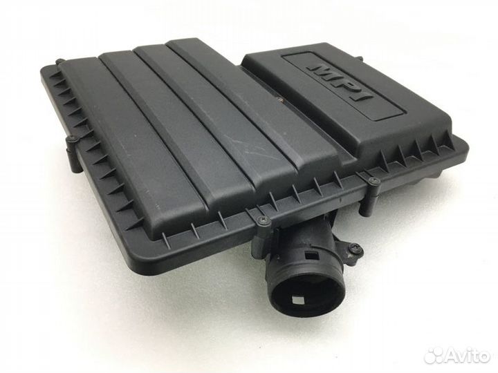 Корпус воздушного фильтра Volkswagen Polo 6 1.6