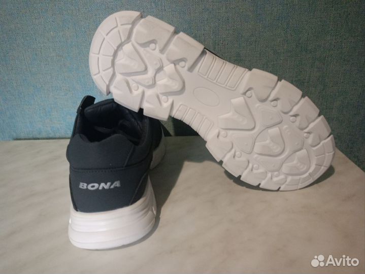 Мужские кроссовки туфли натуральные Bona. р. 42-44