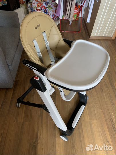 Стул для кормления peg perego