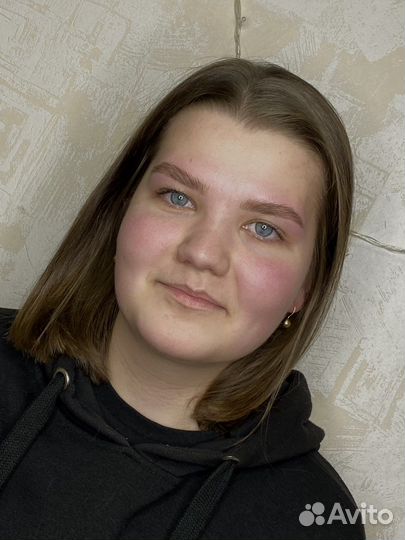 Мастер бровист