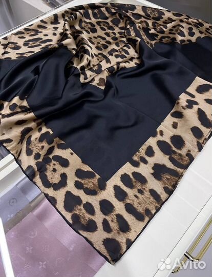 Павловопосадский платок шелковый