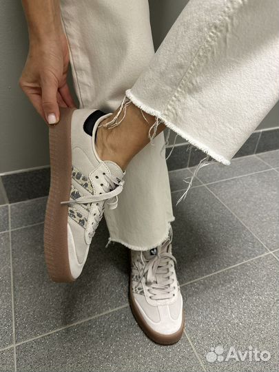 Кроссовки кеды женские