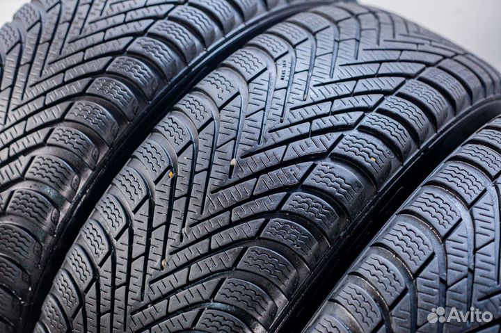 Pirelli Winter Cinturato 205/55 R17 95T