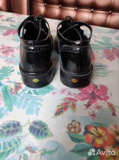Ботинки женские 36 размер