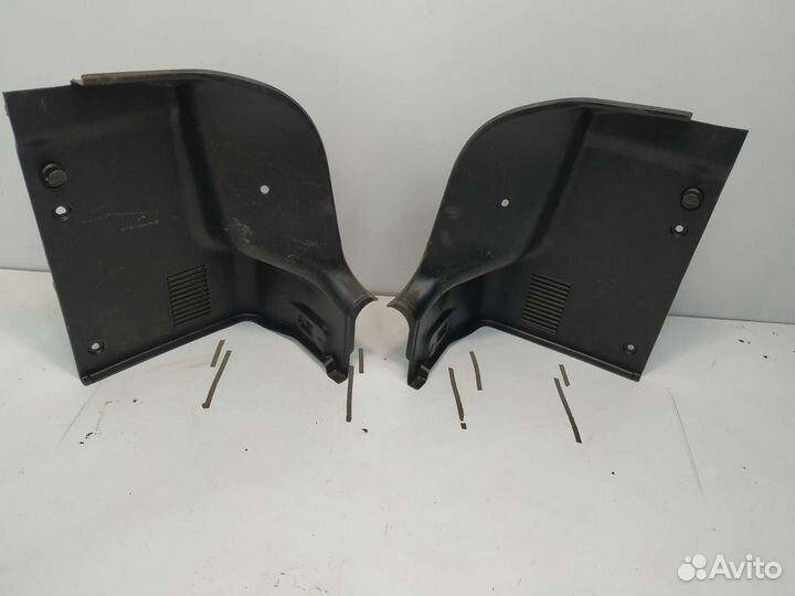 Hyundai Accent обшивка багажника