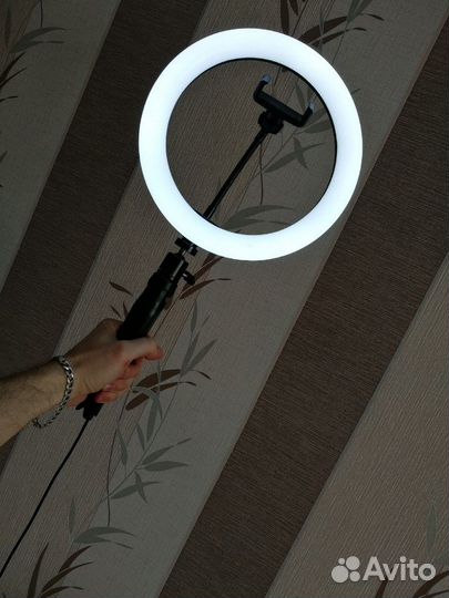 Кольцевая лампа (свет) 26см +тринога, селфи. Новая