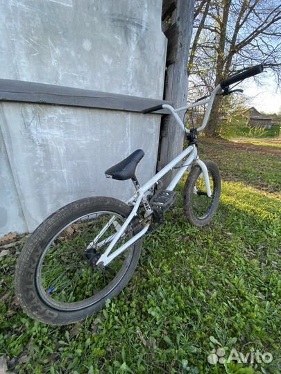 Трюковой велосипед bmx
