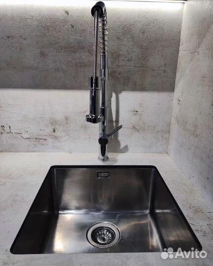 Кухня глянцевая