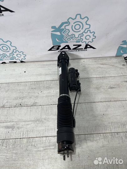 Задняя пневмо стойка Mercedes W164 ML