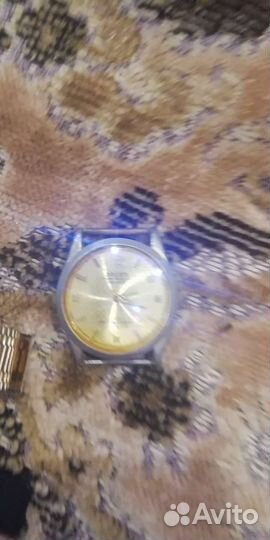 Часы, цена договорная