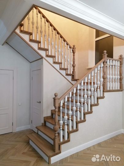 Лестница из Ясеня