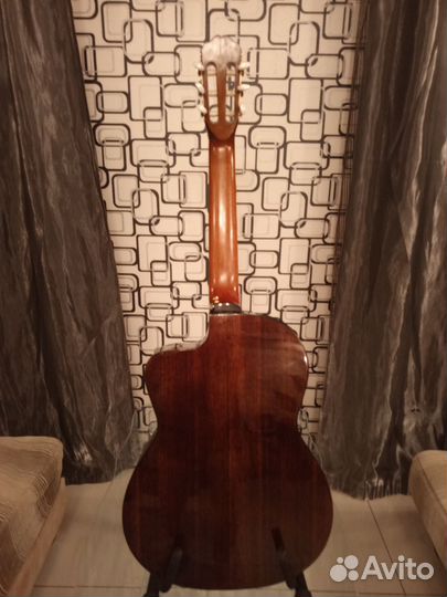 Классическая гитара с подключением takamine GC5CE