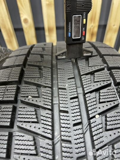 Bridgestone Blizzak RFT 245/50 R18