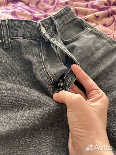 Джинсы женские