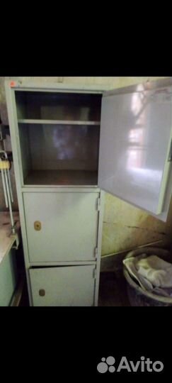 Тиски, сейф