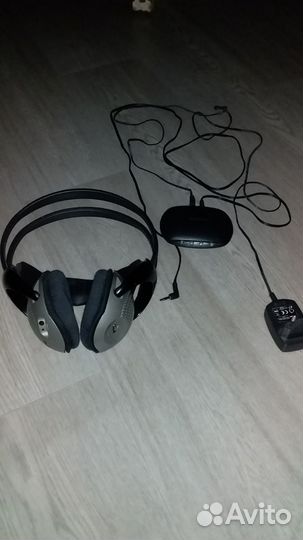 Беспроводные наушники Philips