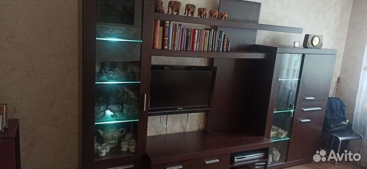 Стенка в гостиную