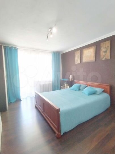 2-к. квартира, 90 м², 2/7 эт.