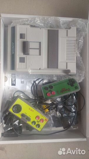 Игровая приставка Dendy Junior 8bit