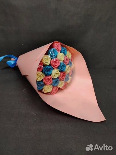 Букет - 29 Роз из Белого Шоколада