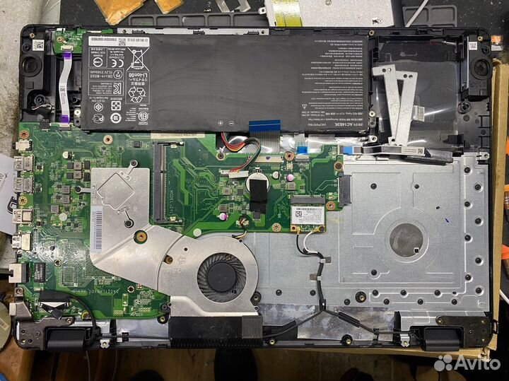 Ноутбук Acer ES1-711 Разбор