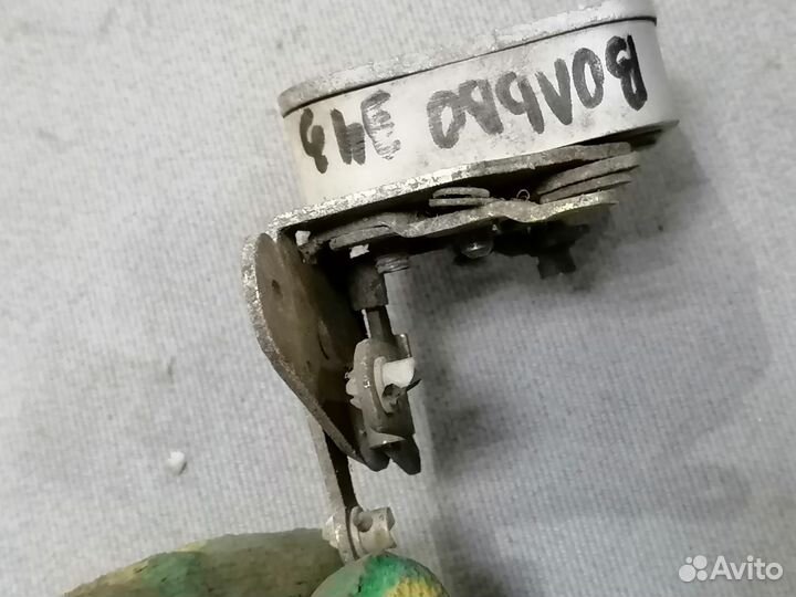 Замок двери передней левой Volvo 343 1984-1991