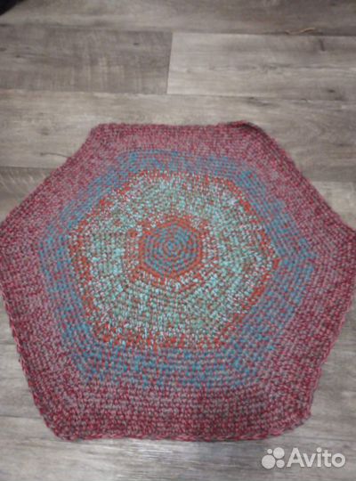 Коврик вязаный крючком