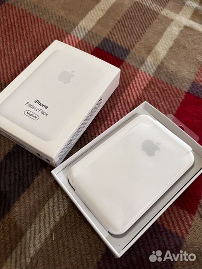 Внешний аккумулятор magsafe battery pack