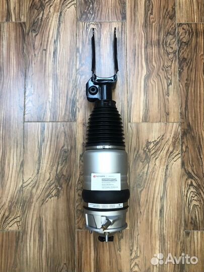 Левый пневмоамортизатор Volkswagen NF 7P6616039M