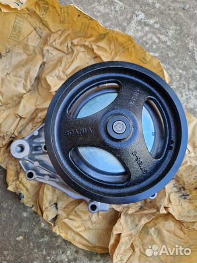 1778920 насос водяной (помпа) scania