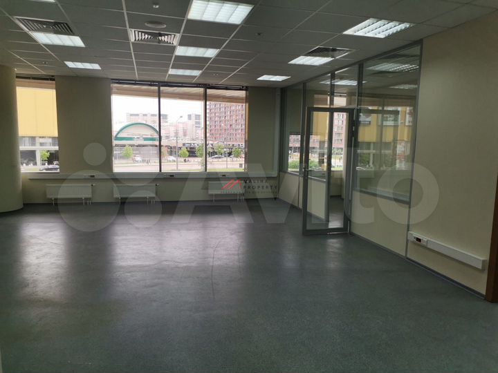 Сдам офисное помещение, 607 м²